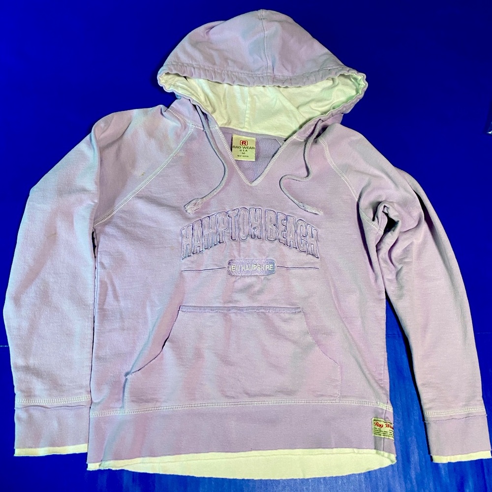 Hampton Beach New Hampshire Y2K Purple Hoodie with Embroidered Text Ragwear M